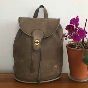 Vintage COACH Distressed Backpack 9943